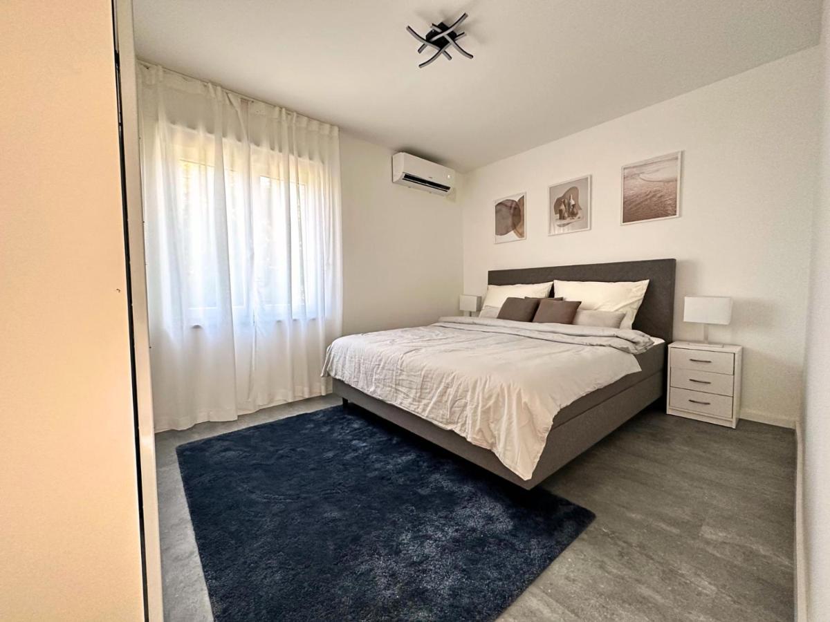 Apartmani Adriana Lakmartin Экстерьер фото