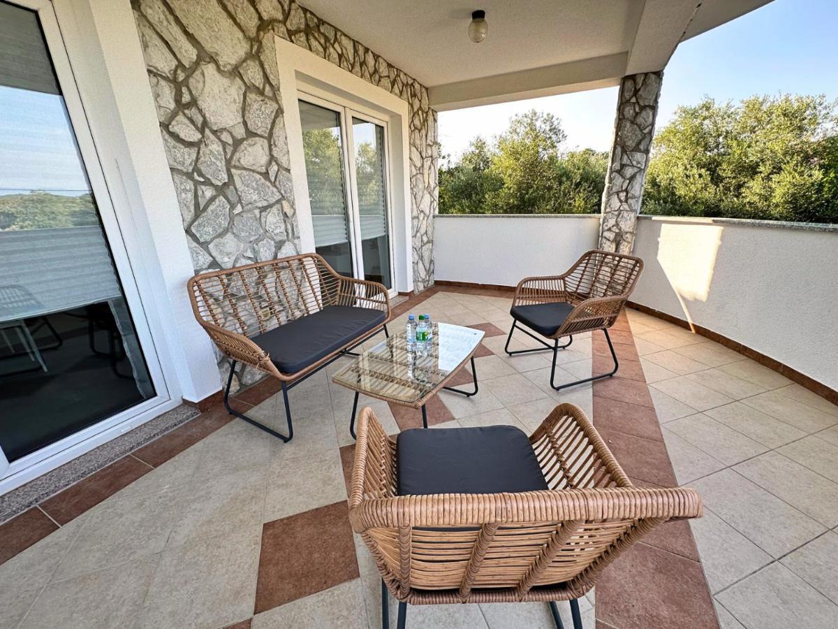 Apartmani Adriana Lakmartin Экстерьер фото