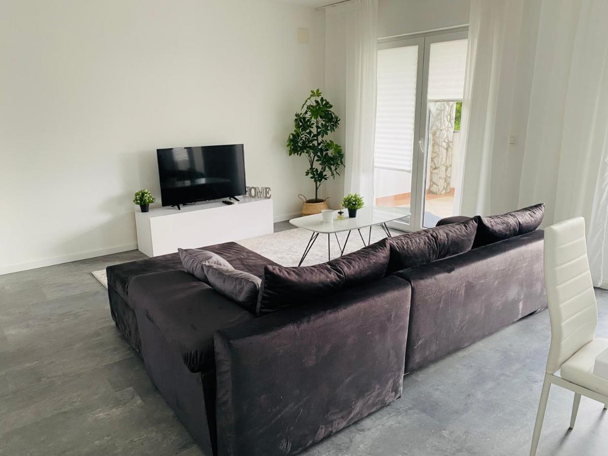 Apartmani Adriana Lakmartin Экстерьер фото
